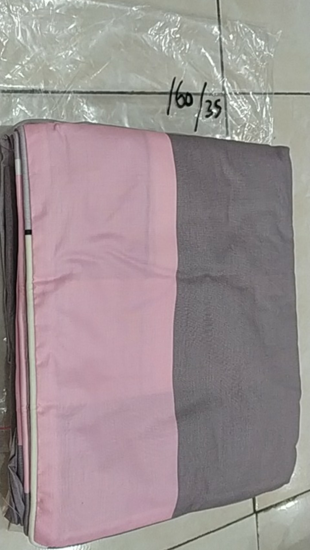 Sprei Karet Keliling Katun Magenta