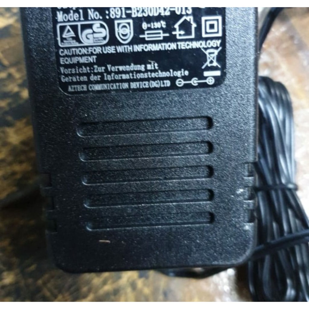 Charger mobil mainan aki 12V