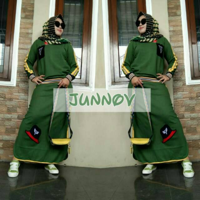 YEAR END SALE SET SPORTY JUNOV