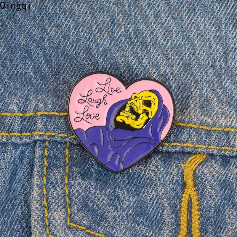 Sk Bros Pin Enamel Bentuk Tengkorak Tertawa Tulisan Live Love Untuk Hadiah Halloween