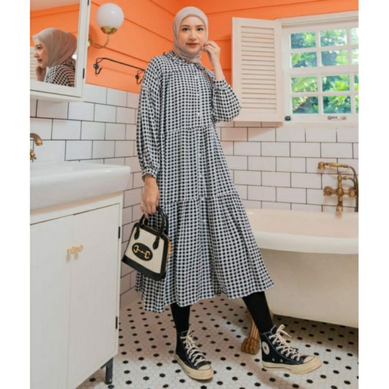 Preloved Midi Cherie Gingham Black Haidee Orlin / Midi Cherie Haidee Orlin / Preloved Haidee Orlin