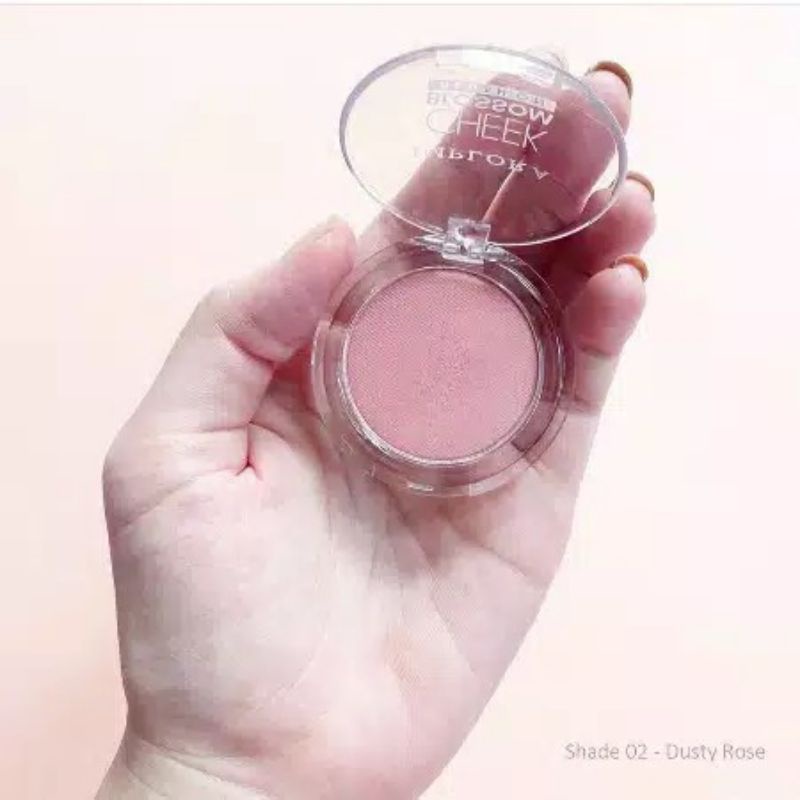 BLUSH ON IMPLORA WARNA