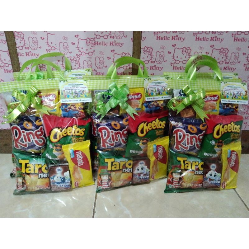 snack Ultah anak /paket snack surabaya / bingkisan ultah anak