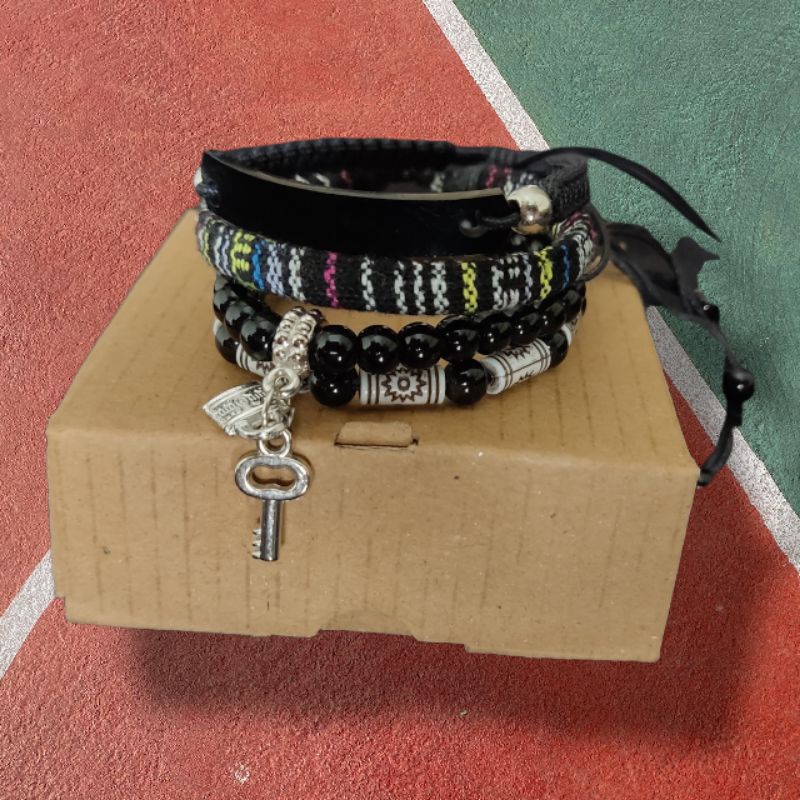 Gelang Hitam / Gelang Kekinian / Gelang Premium / Gelang Pria Wanita / Gelang Couple / Gelang 3 in 1