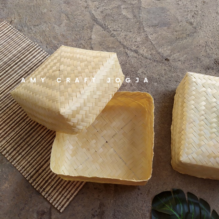 Besek Ukuran 22 x 22 x 8 cm/Besek Bambu/Besek Makanan/Wadah Makanan Bambu/Wadah Tradisional/Besek Wa