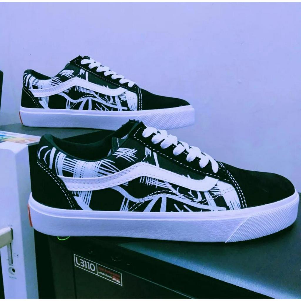 sepatu sneakers pria trendi old school TERBARU !!!