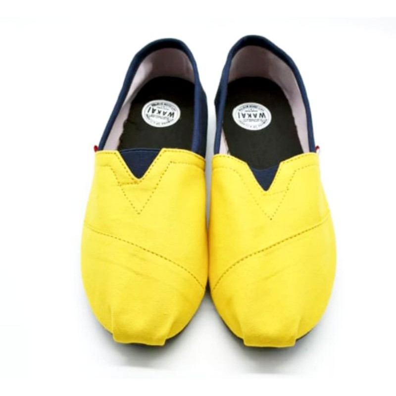 SEPATU WAKAI SLIP ON Sepatu PRIA Casual Original Trendy