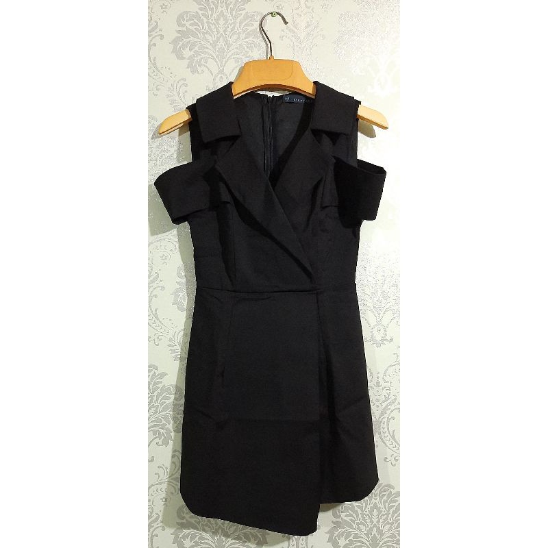 Nyla Basic Jamsuit Celana