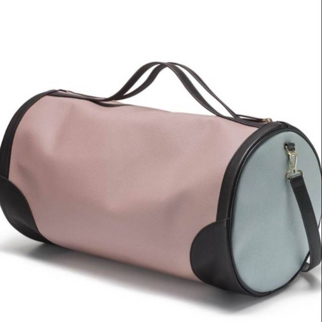 Tas moderne pesanan risti