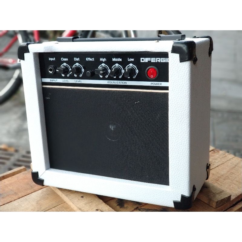 Amplifier Gitar Distorsi 6 inc /ampli gitar