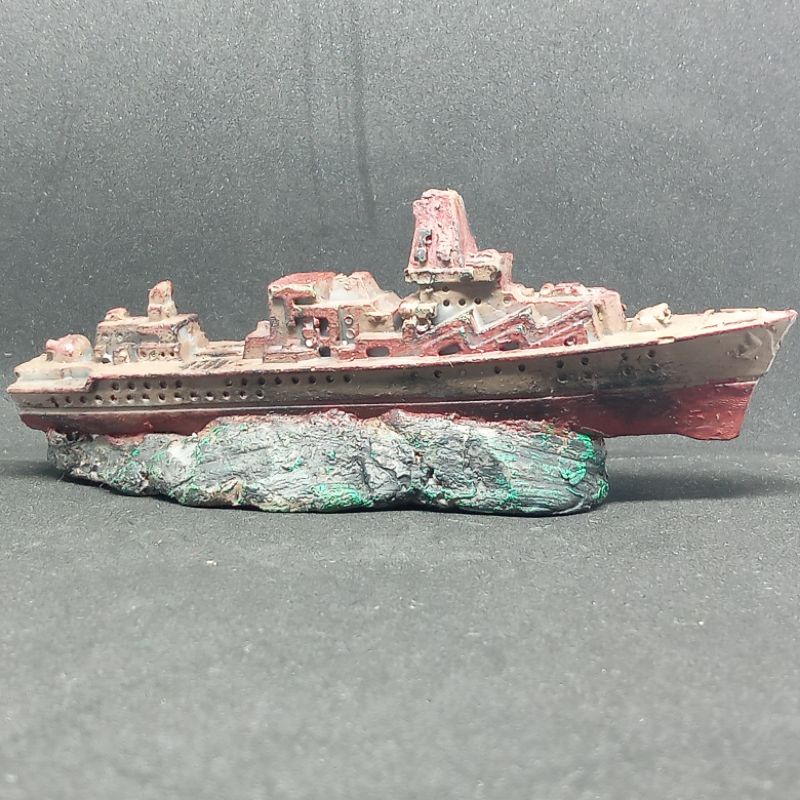 Hiasan aquascape kapal titanik aksesoris aquarium