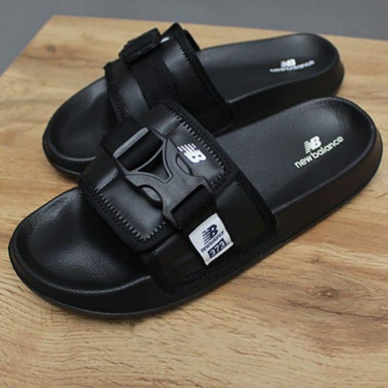 PROMO.. Sandal Selop PRIA/WANITA Cassual Hitam terang