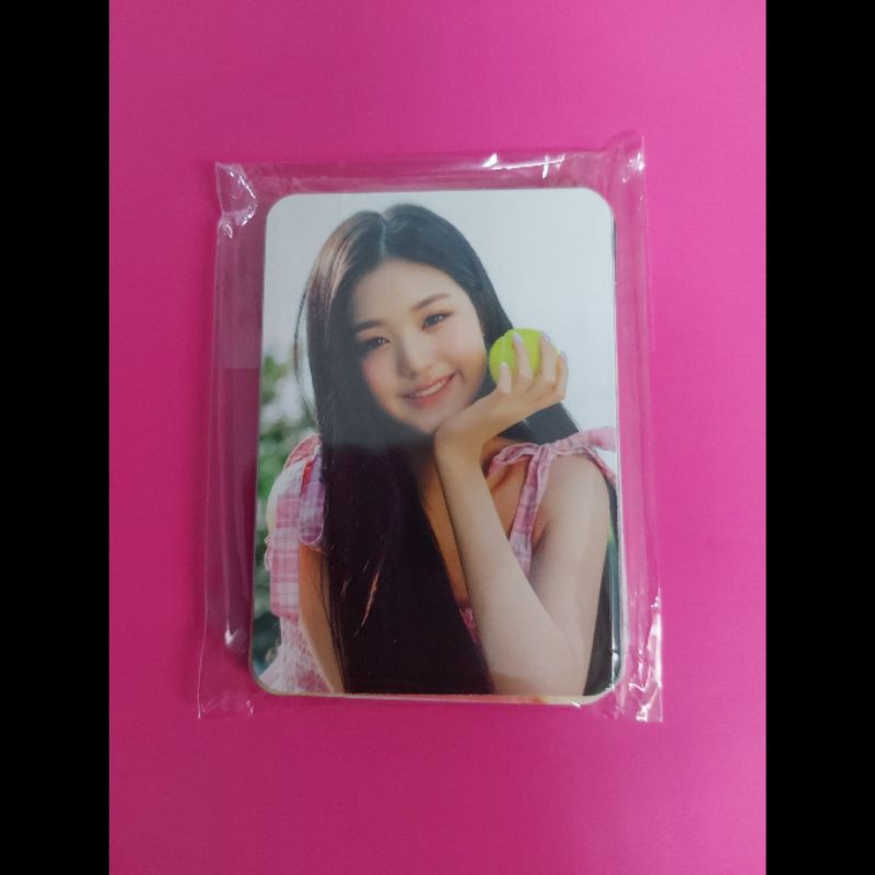 [booked] IZ*ONE IZONE DICON PHOTOCARD SET