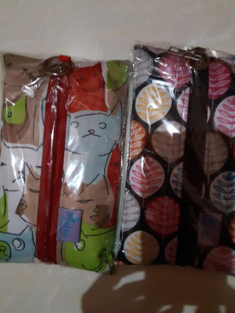 Tissue Travel Tempat Tisu Kecil Waterproof Resleting Pouch Makeup