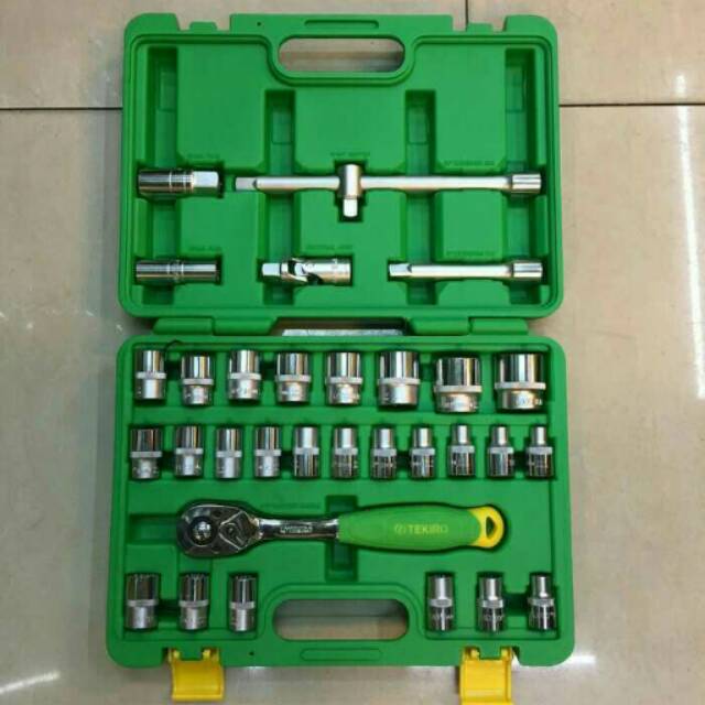 Kunci sok set Tekiro 1/2 " 32 pcs 6 PT ( plastik)