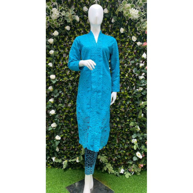 Kebaya modern / Kebaya remaja / Kebaya ocean / Kebaya bali / Kebaya wisuda / Kebaya terbaru