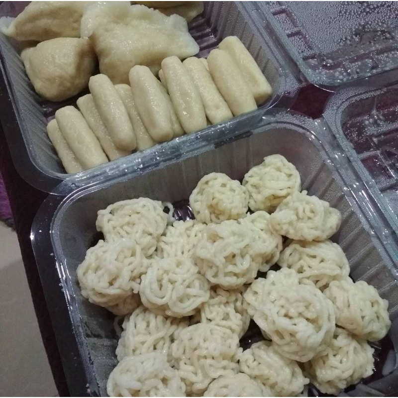 

Pempek mix ikan tenggiri