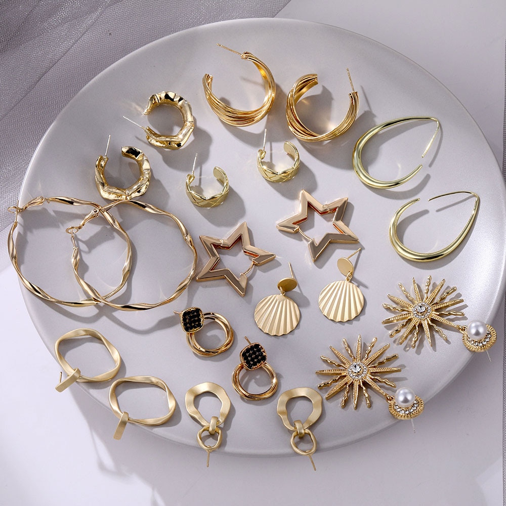 Anting Tusuk Gantung Statement Desain Geometri Warna Gold Gaya Trendy Untuk Wanita 2020