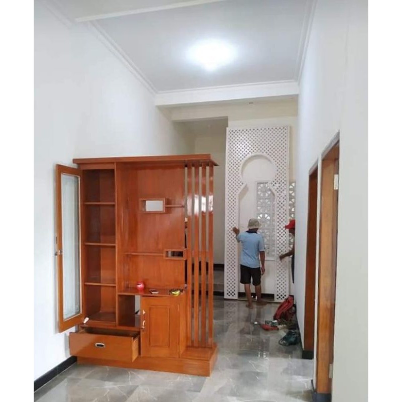 sekat ruangan kayu jati / partisi bahan kayu jati / partisi jati / partisi custom