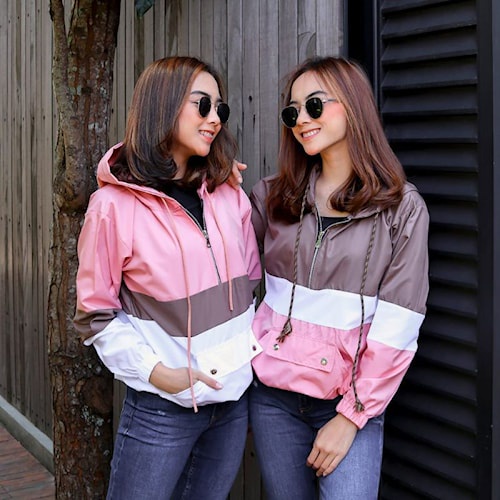 Jaket Parasut Wanita Zipper Bahan Moscrepe