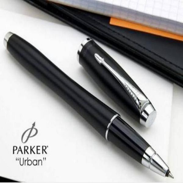 

Pulpen Parker original + grafir nama seri URBAN MATTE BLACK CT RB