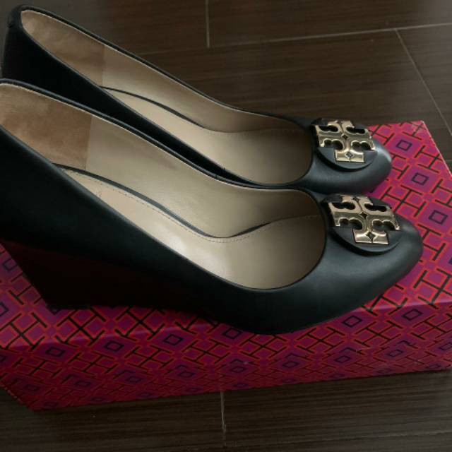 Tory burch wedges