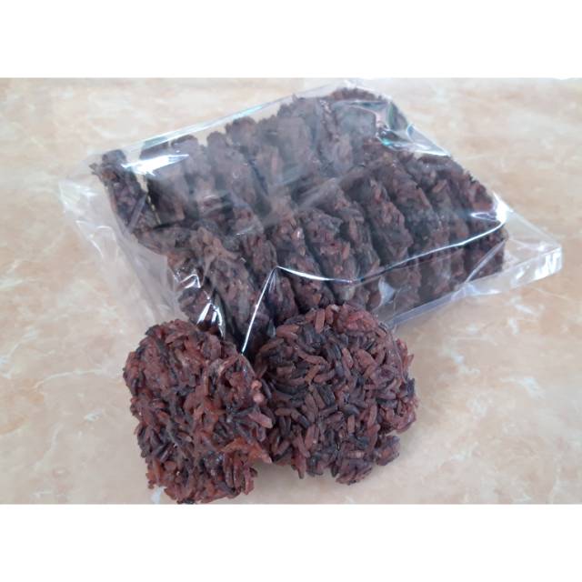 

KRUPUK RANGGINANG KETAN ITEM ~ 1 PACK 20 PCS