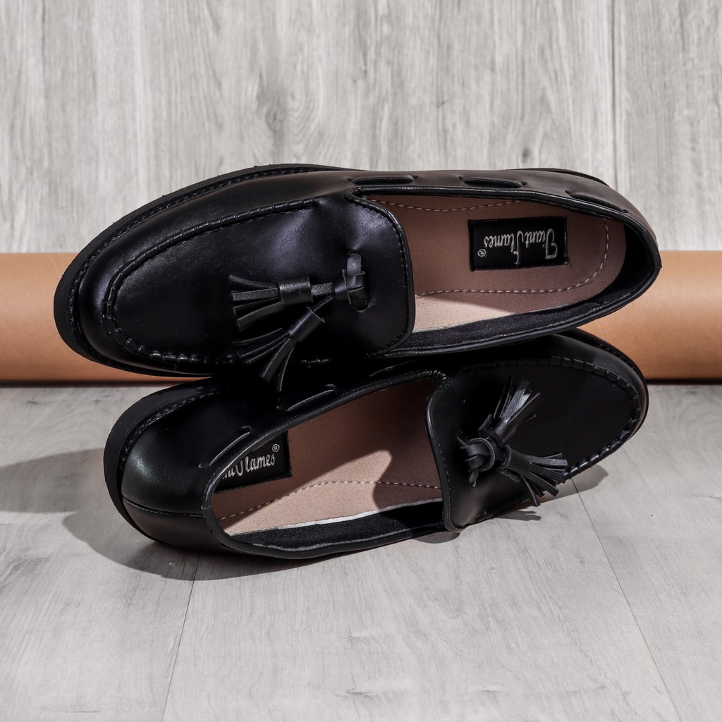 Porto Black | Sepatu Tanpa Tali Hitam Loafers Pria Casual Kerja Formal Kantor Laki | FORIND x Giant Flames