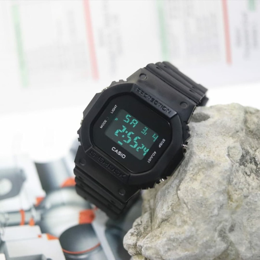 JAM TANGAN JAM WANITA PRIA CASIO GSHOCK GLS DW5600 BISA COD