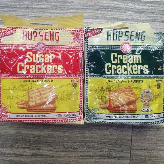 

Hup Seng biskuit SUGAR CRACKERS manis / CREAM CRACKERS asin 225gr.