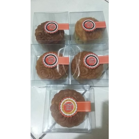 

moon cake kue bulan tongjiupia tausa telur asin