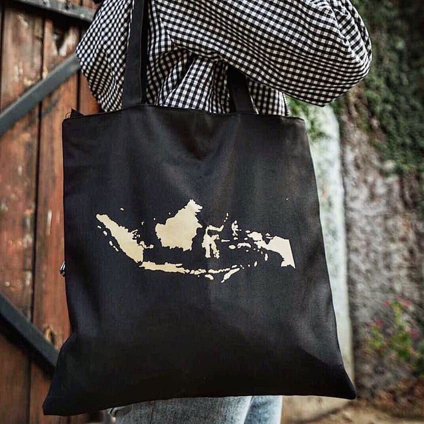 

TOTE BAG MAP INDONESIA
