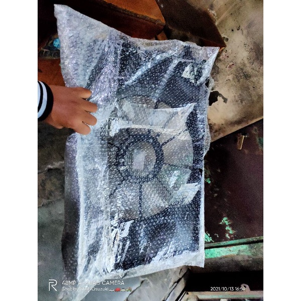 sroud van rumah kipas motor radiator toyota altis taun 2003 orisinil toyota