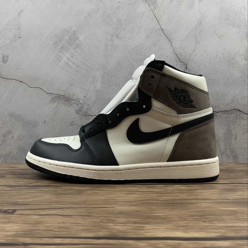 AIR JORDAN 1 RETRO HIGH DARK MOCHA