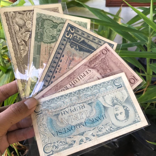 Uang Kuno Budaya 5 SD 100 Rupiah