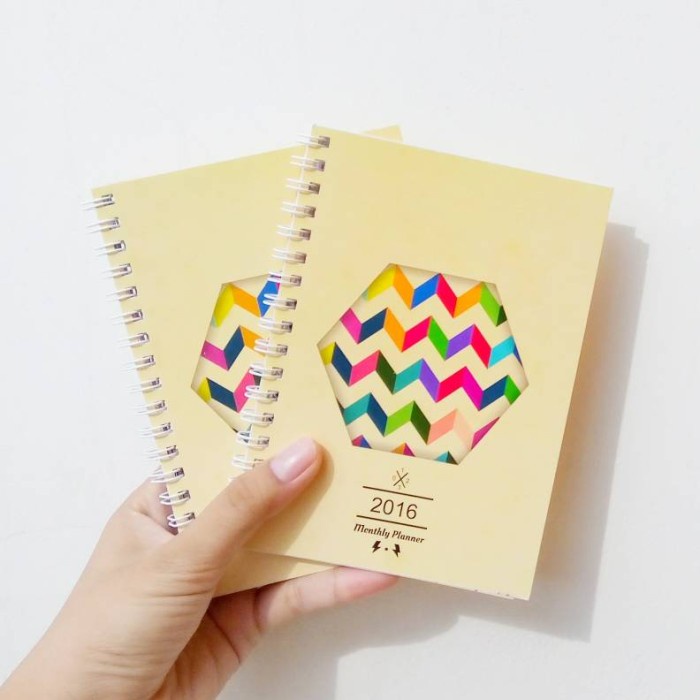 

[RESTOCK] agenda 2016 monthly planner