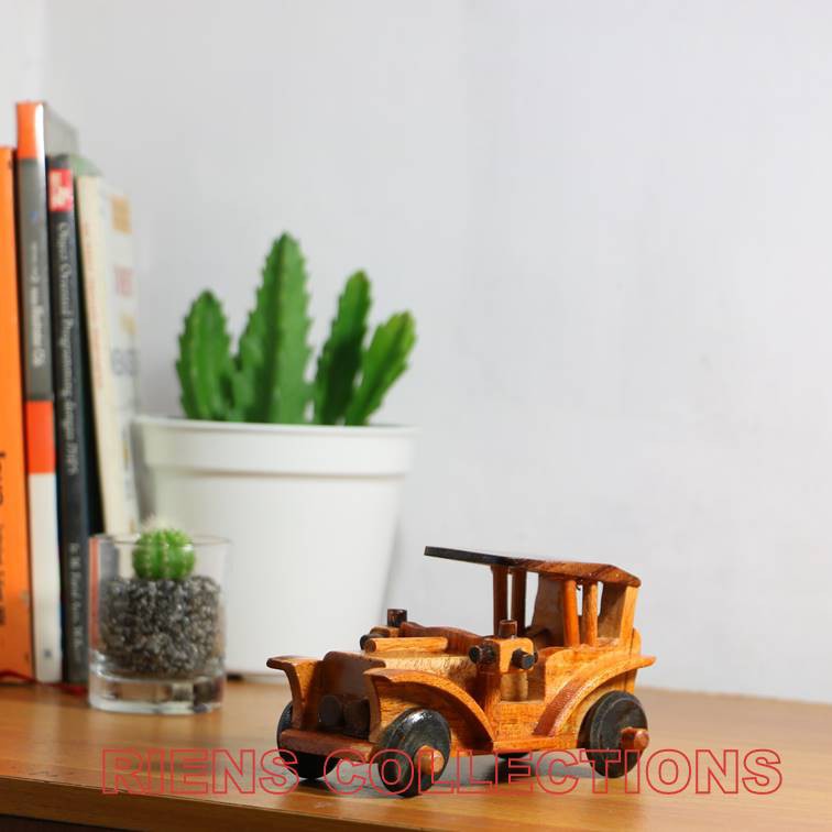 RIENS COLLECTIONS. MINIATUR DIECAST PAJANGAN MOBIL ONTRAN KAYU UKURAN 14 X 7 X 7 CM