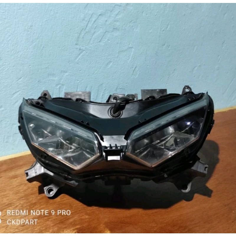 Lampu depan headlamp reflektor Cbr150r Cbr 150 r Cbr 150r facelift K45G Original