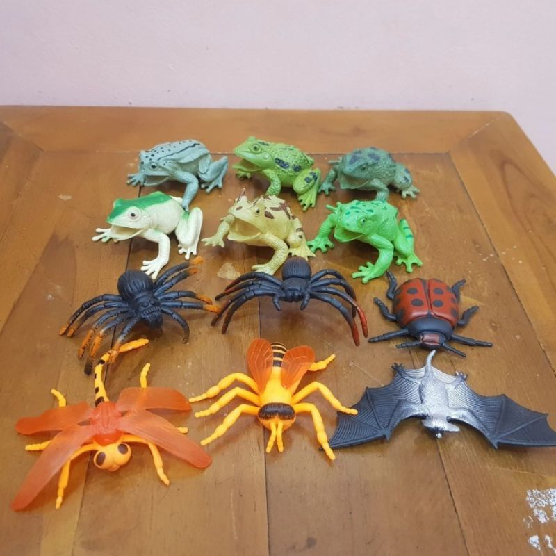 Mainan Hewan Purwarupa Animal Insect Amfibi - Mainan Hewan Serangga