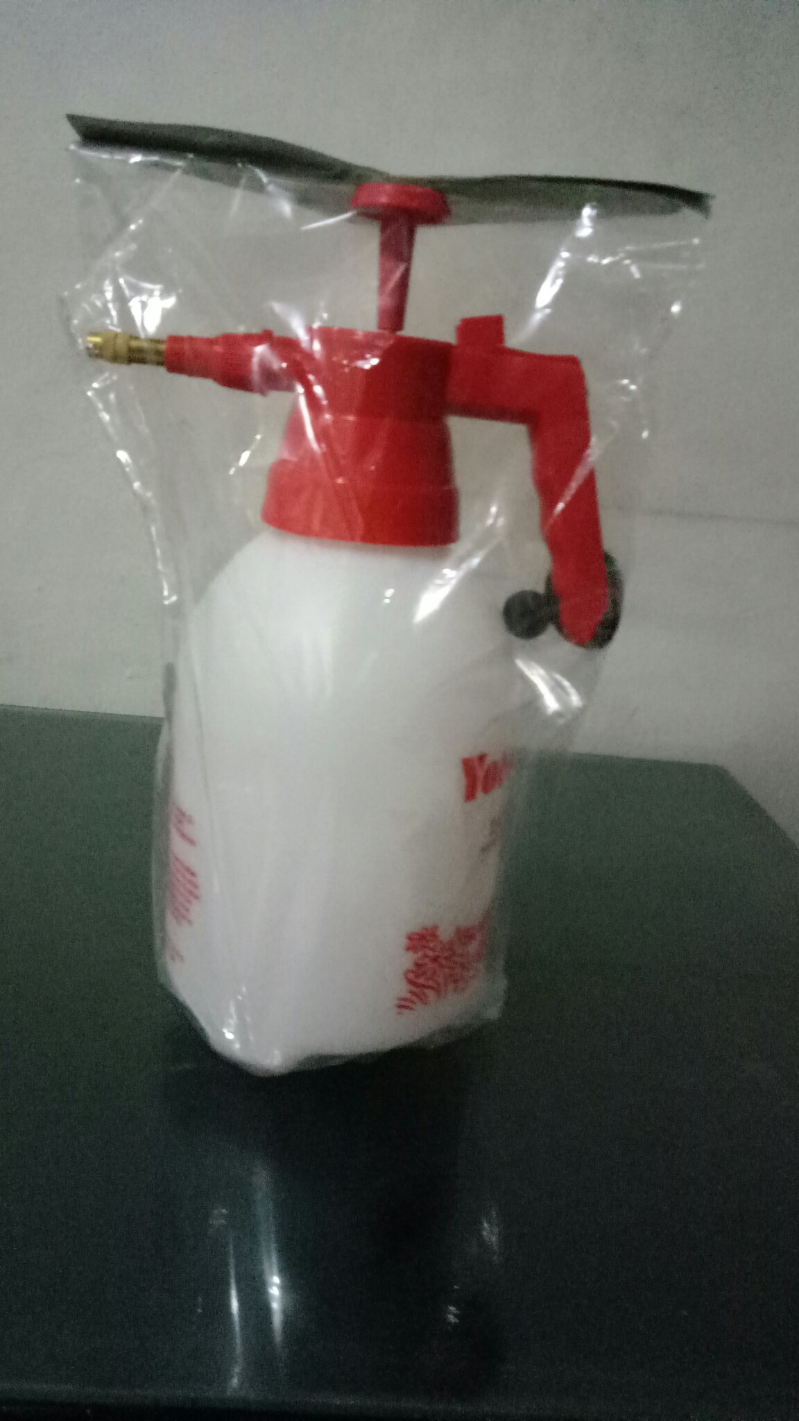 Botol Sprayer Yoto 2 Liter 2 L  / Sprayer Tanaman Hama /  Kyokan / Top Gun /