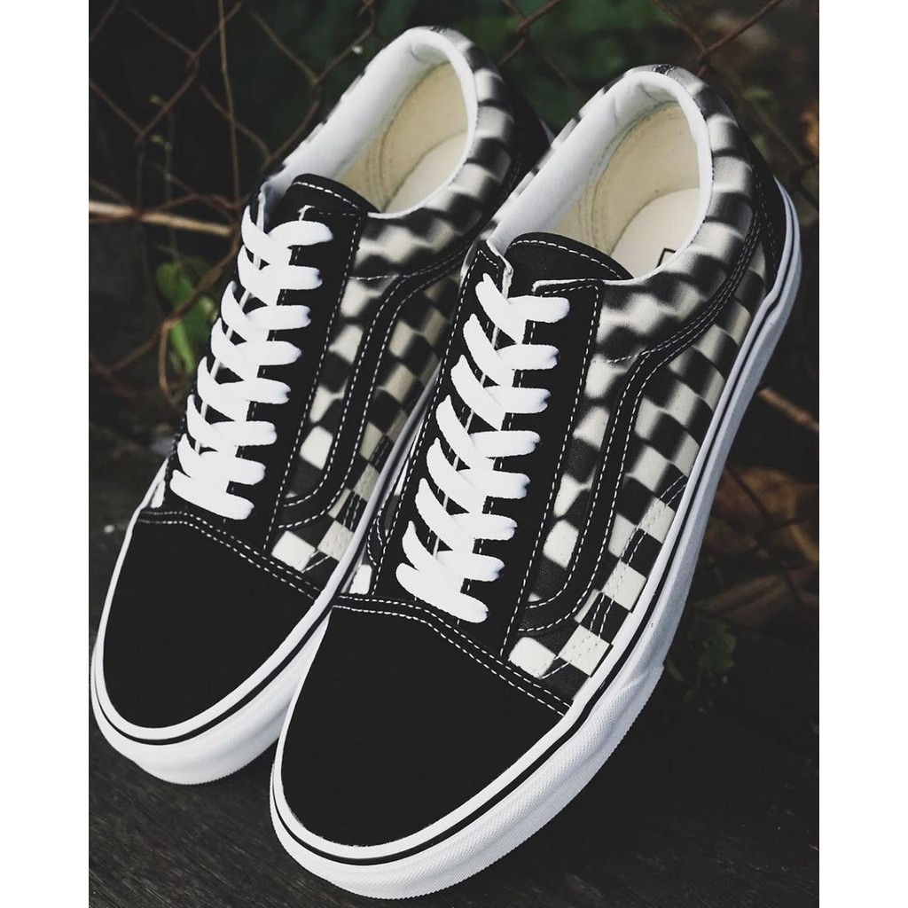 BEST SELLLER !!! TERMURAH  VANS OLDSKOOL BLUR CHECKER BLACK/WHITE-2