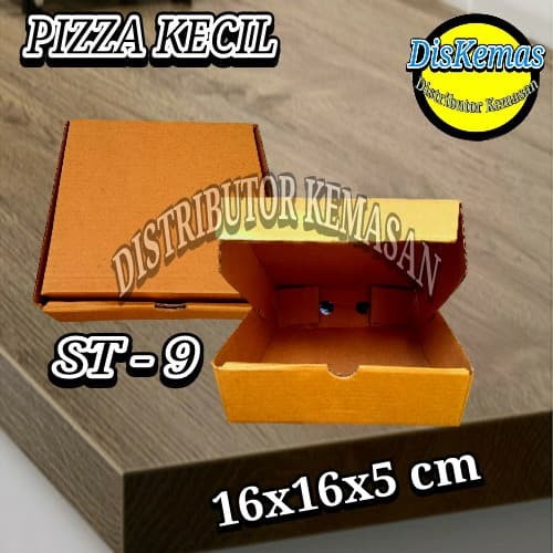 

KOTAK KARDUS PIZZA KECIL ST-9 COKLAT POLOS 16x16x5 cm BOX AKSESORIS