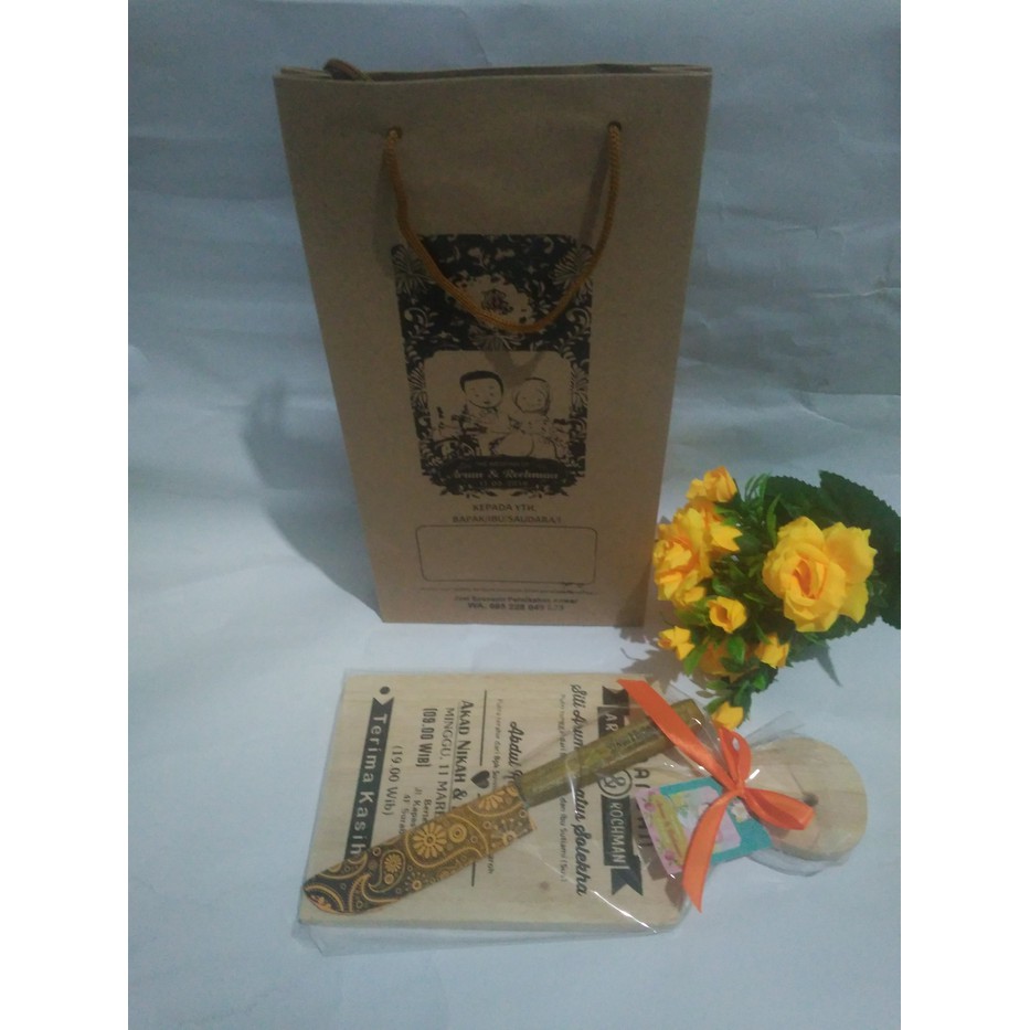 

Souvenir pernikahan telenan+Pisau+paperbag