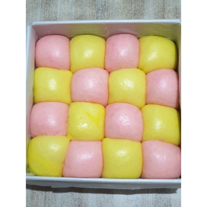 

TieDye Japanese Milk Bun / Bread / Buns / Roti Kasur Pertama Di Jakarta