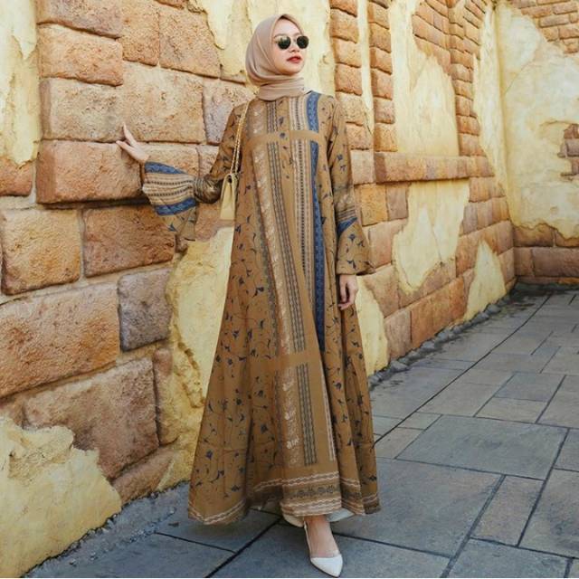 Granada Dress by Kienka