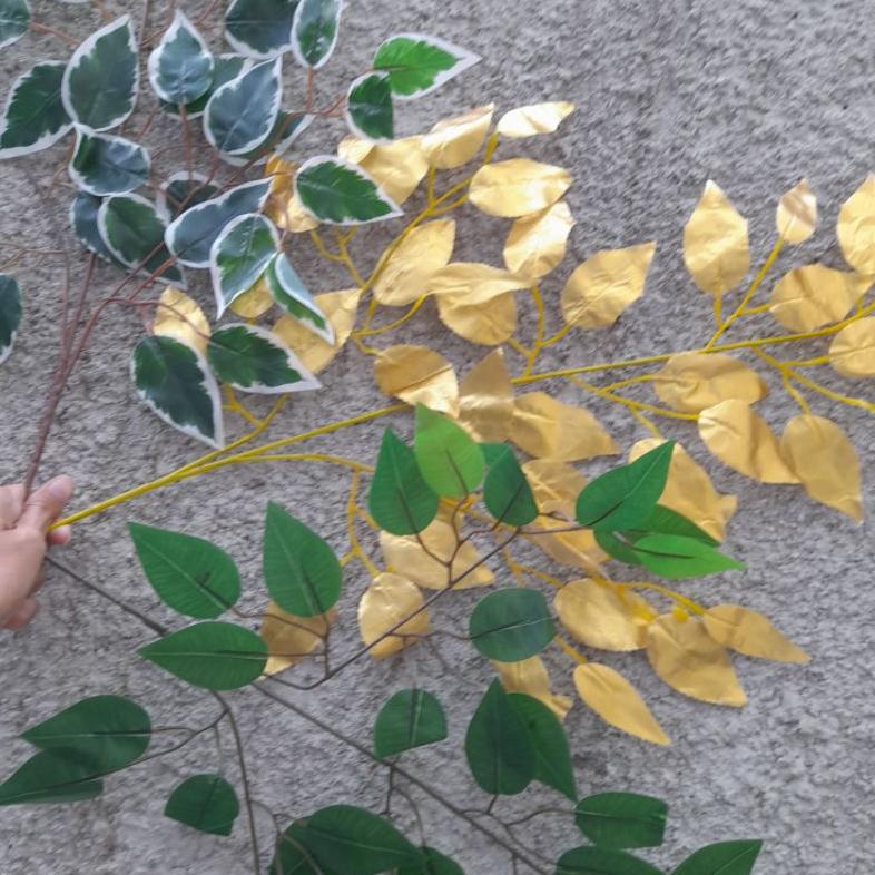 DAUN PALSU ARTIFICIAL , DAUN BERINGIN PALSU HIJAU , EMAS , BUNGA PLASTIK , DAUN BERINGIN TERLARISS..