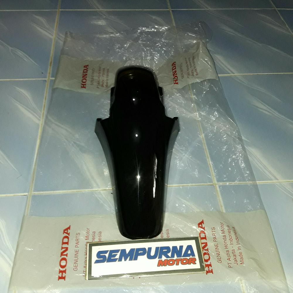Spakbor Depan Tiger 2000 Atau Tiger Lama Warna Hitam Ori Original AHM 61100-KCJ-690FMB