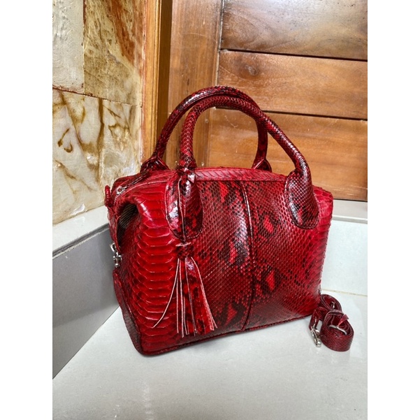 Nathalie kulit ular python asli