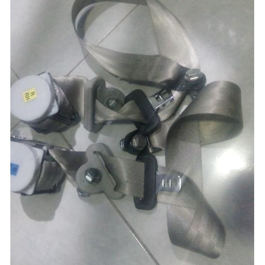 SABUK PENGAMAN SEATBELT OTOMATIS DAIHATSU LUXIO ATAU GRANMAX BARU ORI>>- AKSESORIS INTERIOR MOBIL
