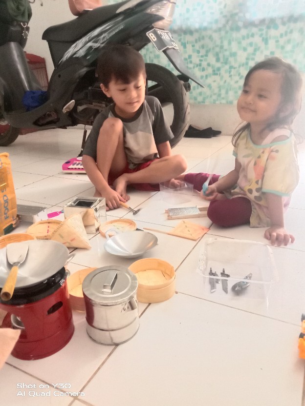 Mainan Masak Masakan (paket B) Mainan Anak Perempuan Mainan Alat Dapur Alat Masak Tradisional 10 Pcs